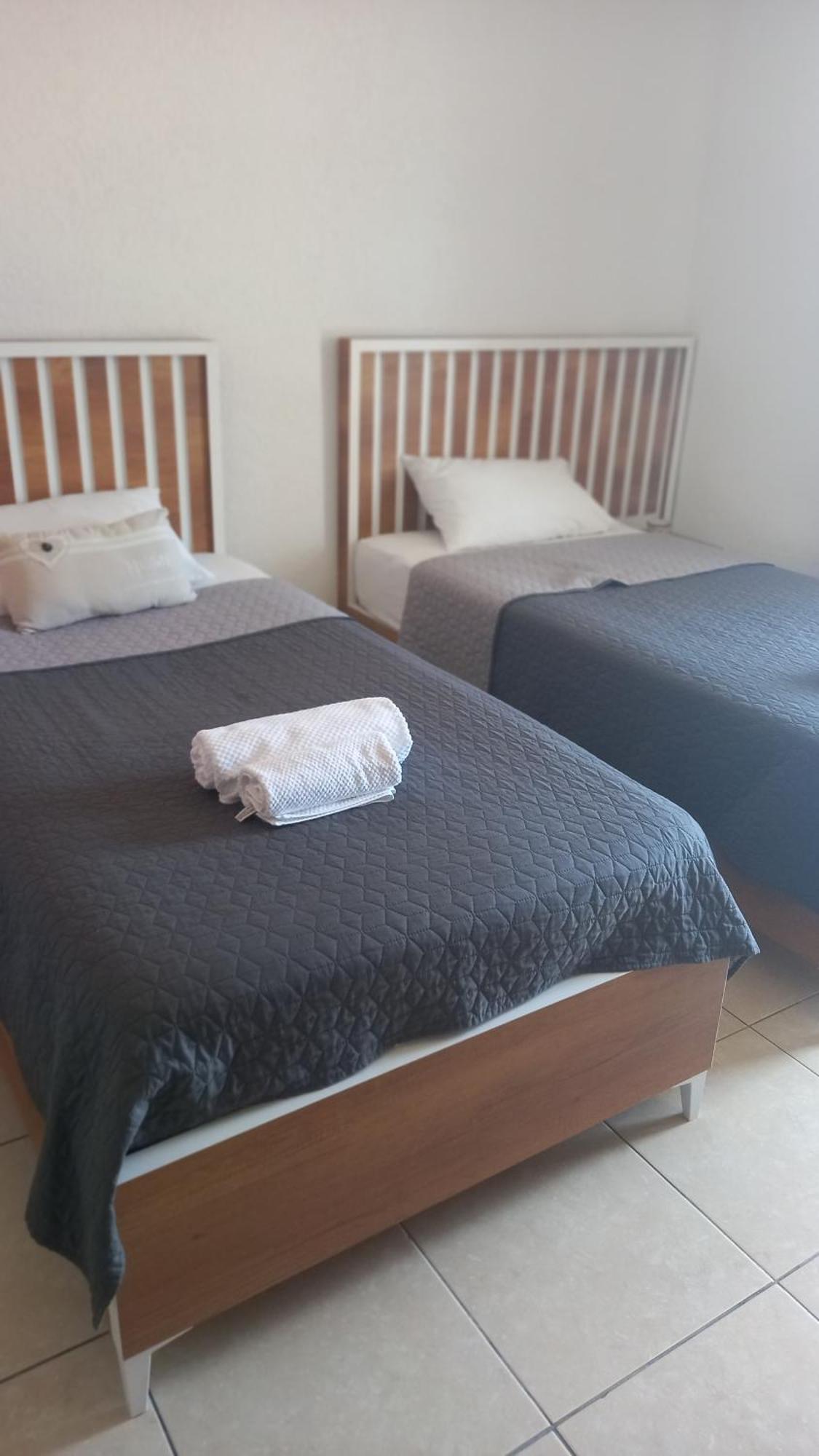 Apartmani Dini 울친 객실 사진